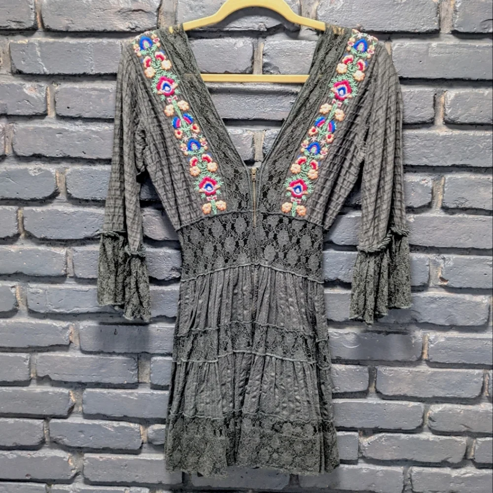 Free People Embroidered Lace Dress size 2 - Picture 1 of 6